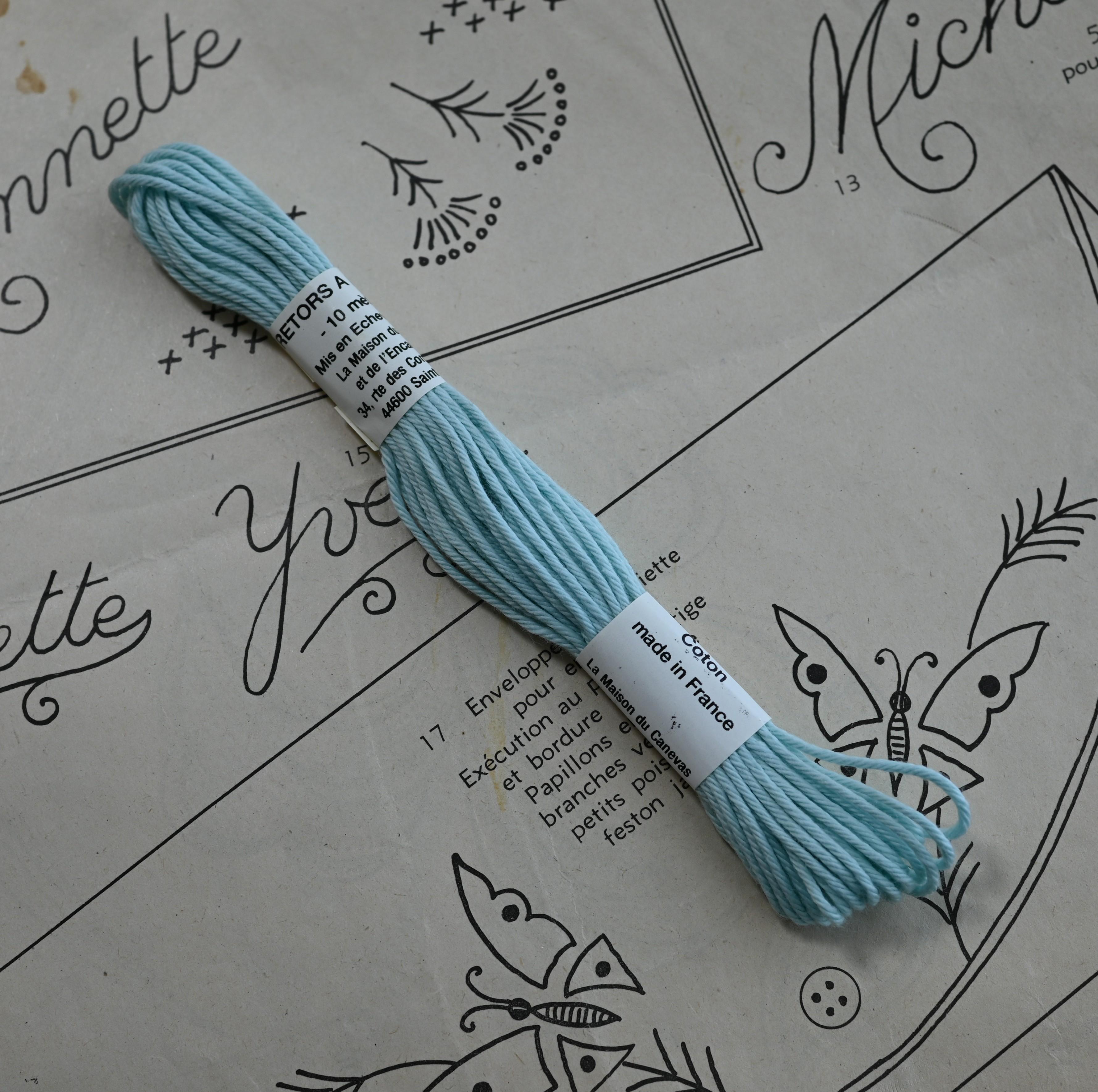 レトロ 刺繍糸1枚目の画像